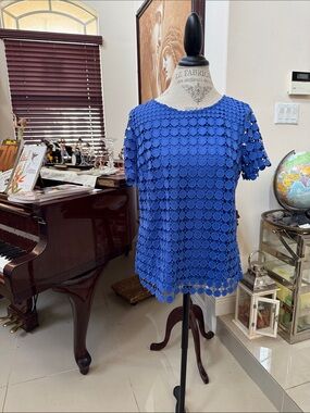 Talbots Cobalt Blue Circular Crochet Overlay Short-Sleeve Top